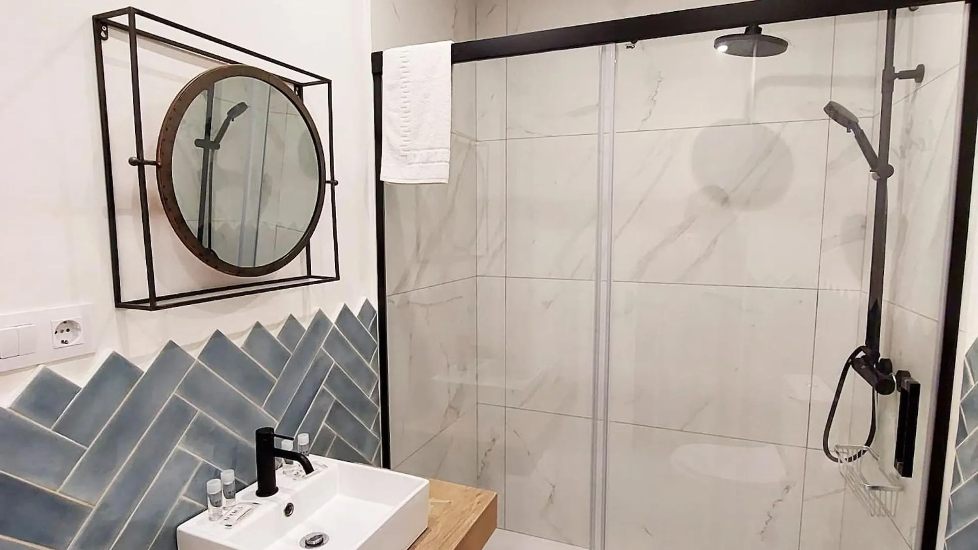 Apartamento Hidden Gem Cristalera Benjumeda in Cadiz Centro España