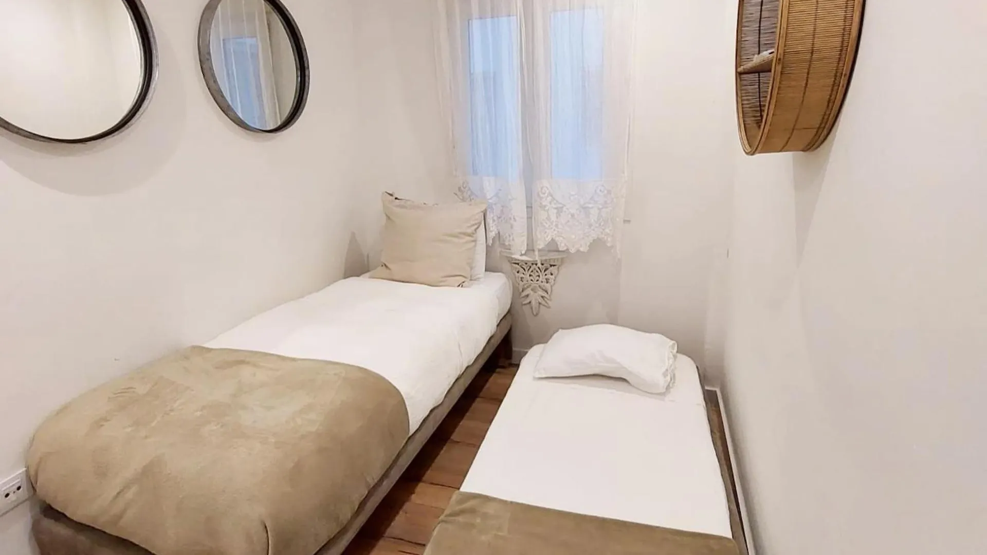 Hidden Gem Cristalera Benjumeda In Cadiz Centro Apartment