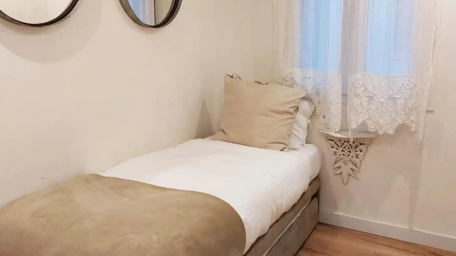 Apartamento Hidden Gem Cristalera Benjumeda in Cadiz Centro España